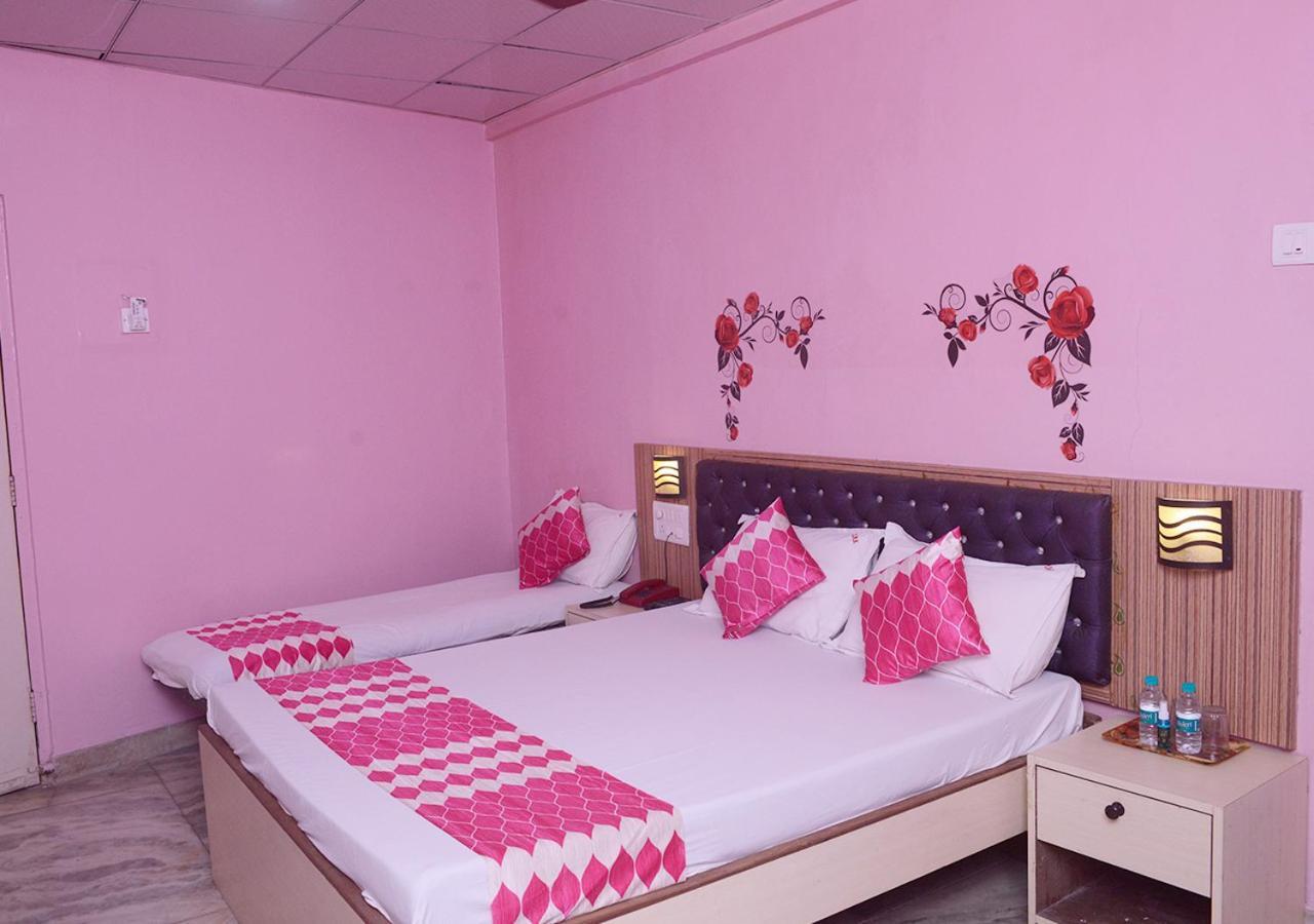 Srk Hotel Βομβάη Εξωτερικό φωτογραφία